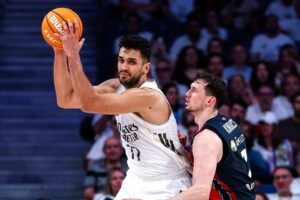 El Real Madrid suma su cuarta derrota seguida en Liga Endesa en el debut de Omer Yurtseven (83-88)